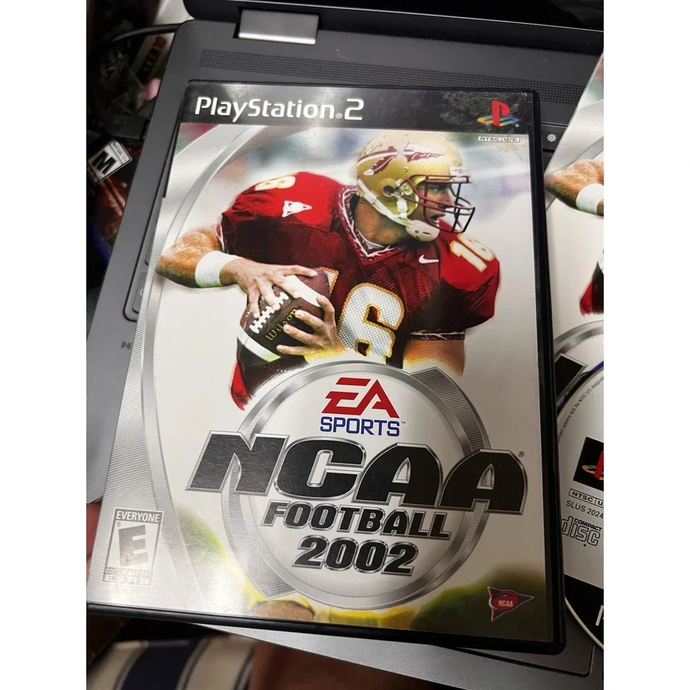 027-009 EA SPORTS NCAA FOOTBALL 2002 (Sony PlayStation 2, PS2 CIB GAME Complete‎